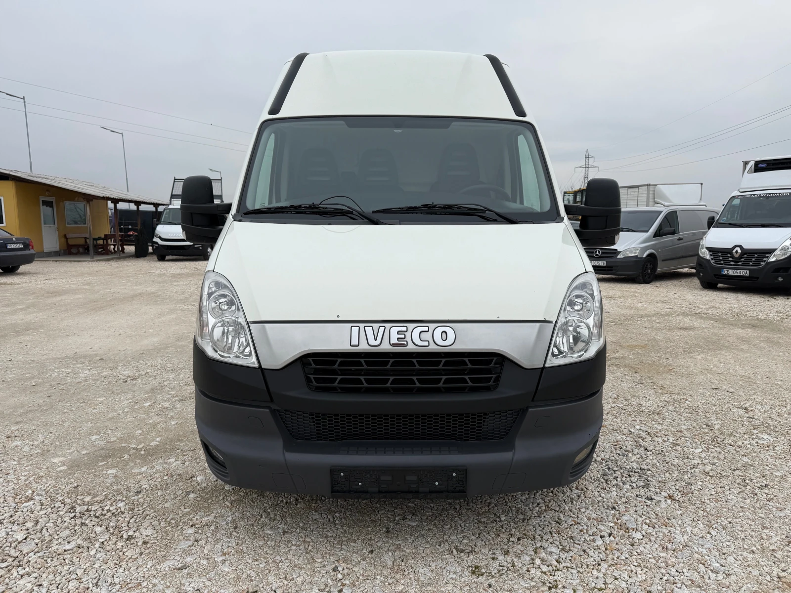 Iveco Daily 35S13 EURO5B КЛИМАТИК - изображение 2