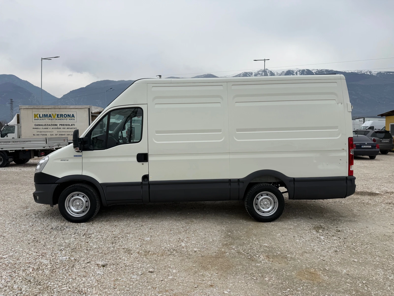 Iveco Daily 35S13 EURO5B КЛИМАТИК - изображение 8