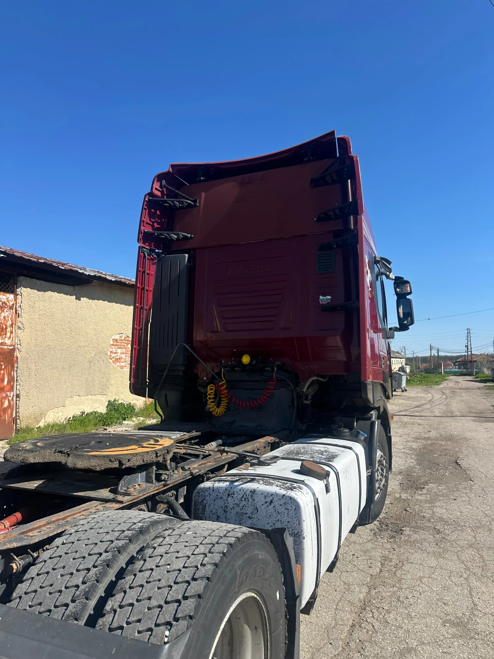 Iveco Stralis, снимка 8 - Камиони - 54312444