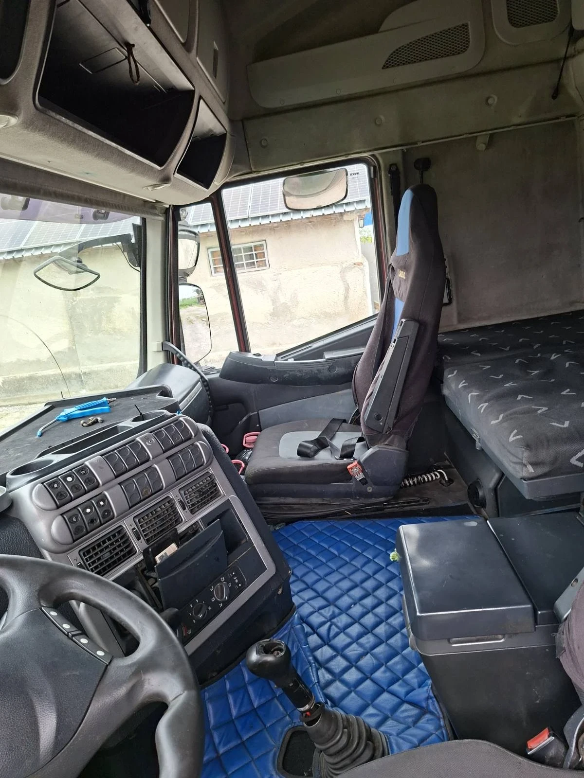 Iveco Stralis, снимка 10 - Камиони - 54312444