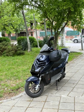 Aprilia Leonardo 125
