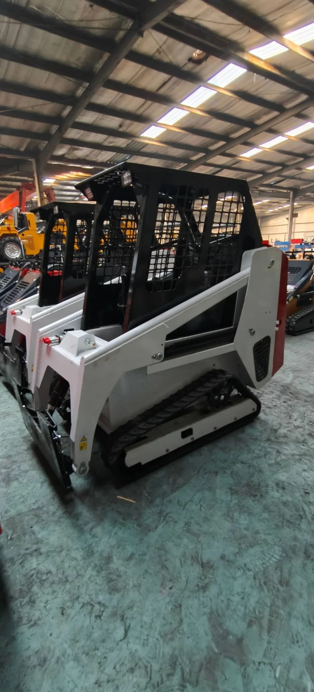    VSN VCAT-13 !!    2026 | Mobile.bg   11