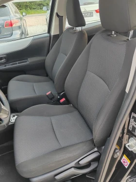 Toyota Yaris 1.5, 75к.с. Хибрид , снимка 9