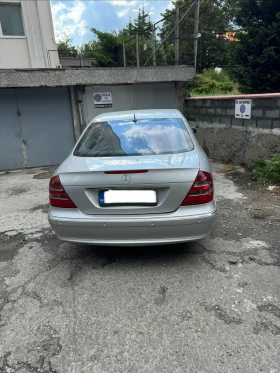 Mercedes-Benz E 320, снимка 1