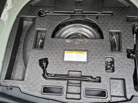 Toyota Camry SE UPGRADE / АвтоКредит, снимка 14