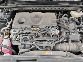 Toyota Camry SE UPGRADE / АвтоКредит, снимка 17