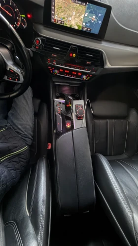 BMW 520 Xdrive M Sport package , снимка 11