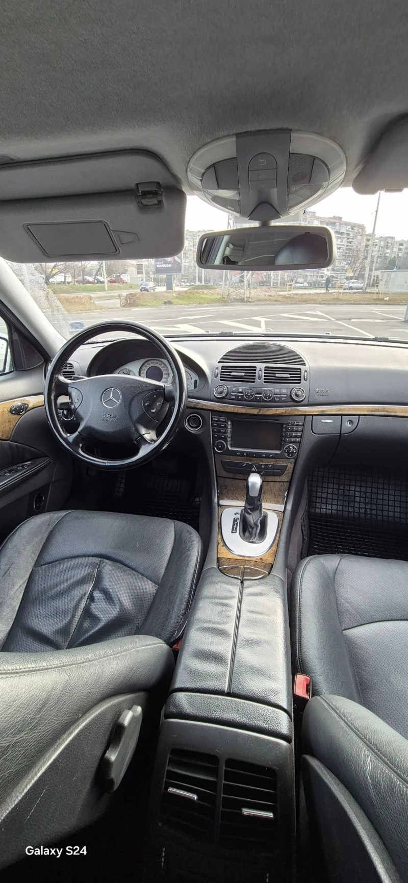 Mercedes-Benz E 270, снимка 8 - Автомобили и джипове - 48927870