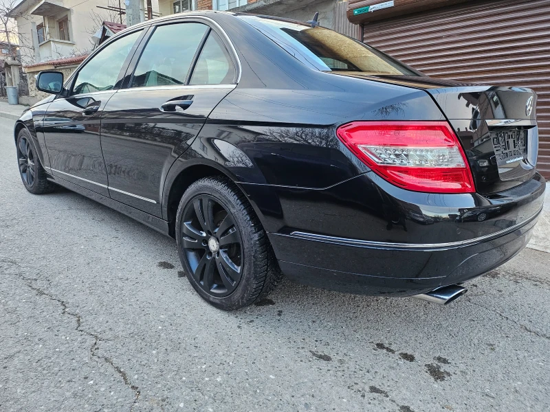 Mercedes-Benz C 220, снимка 5 - Автомобили и джипове - 49528023