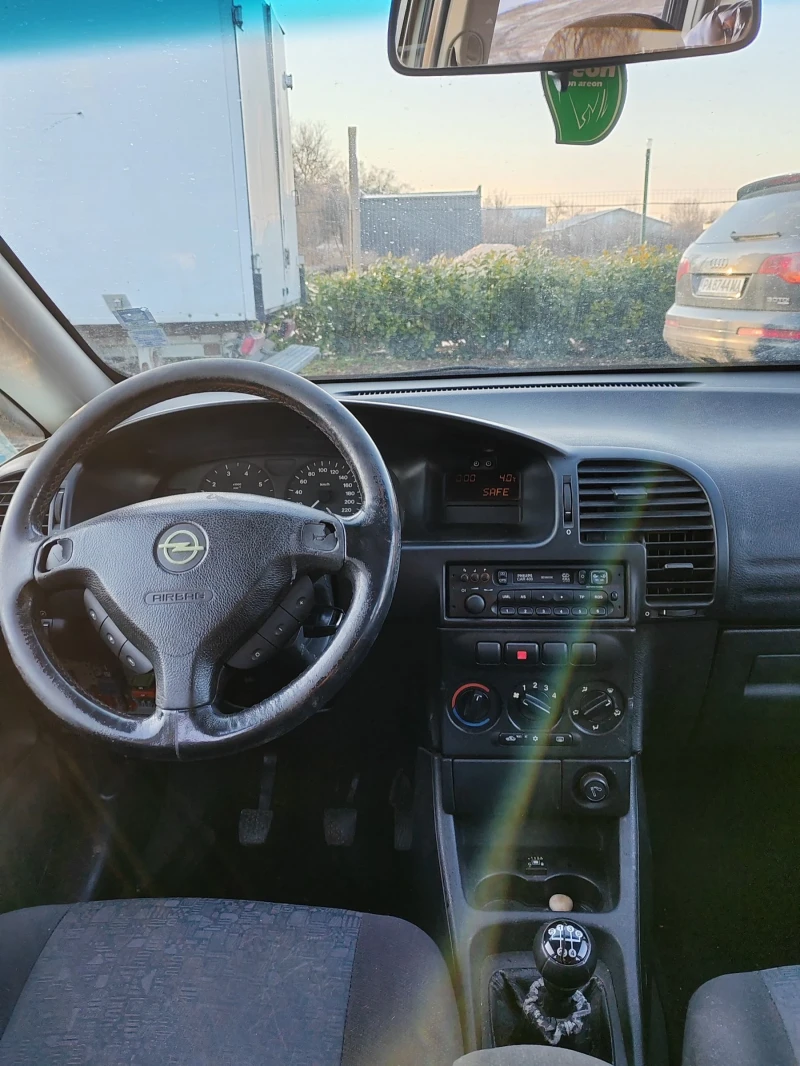 Opel Zafira 1.6, Бензин-газ. , снимка 10 - Автомобили и джипове - 49212961