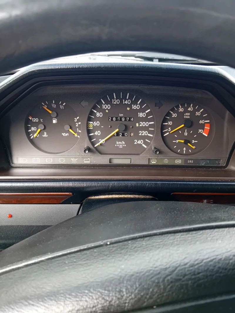 Mercedes-Benz 124 2.0 136 itali, снимка 6 - Автомобили и джипове - 49291763