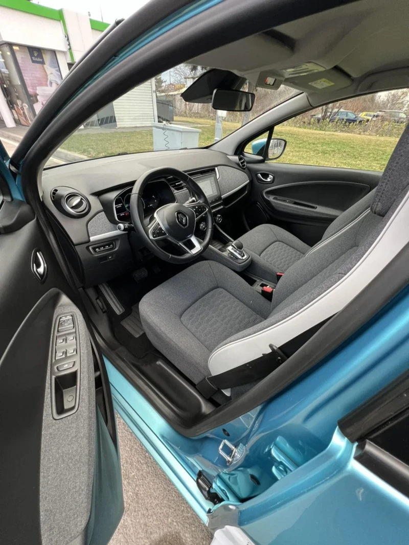 Renault Zoe 2021 52kW 60000, снимка 5 - Автомобили и джипове - 49471202