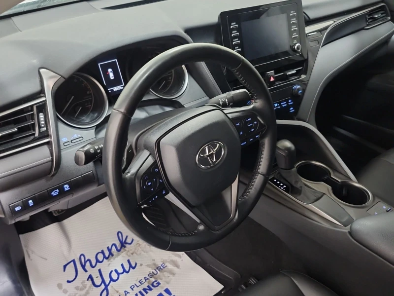 Toyota Camry SE* 2.5* Подгрев* Нисък пробег!, снимка 7 - Автомобили и джипове - 52317681