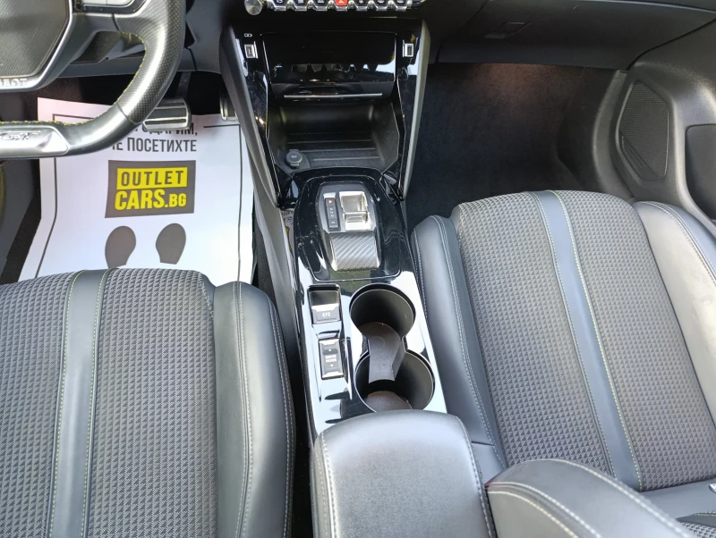 Peugeot 208 1.2 100к.с.GT, снимка 8 - Автомобили и джипове - 52816245