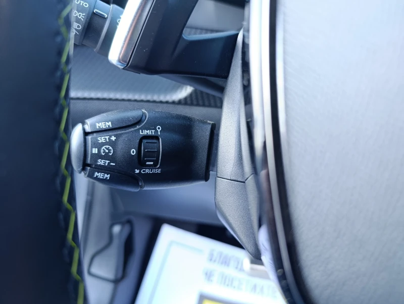 Peugeot 208 1.2 100к.с.GT, снимка 13 - Автомобили и джипове - 52816245