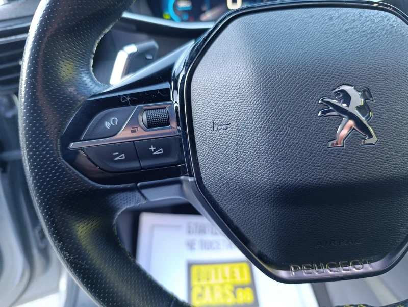 Peugeot 208 1.2 100к.с.GT, снимка 11 - Автомобили и джипове - 52816245