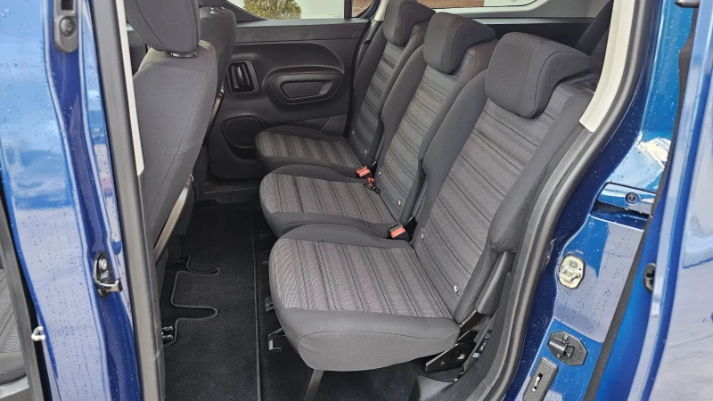 Opel Combo LIFE 7 места Евро6, снимка 8 - Автомобили и джипове - 53051556