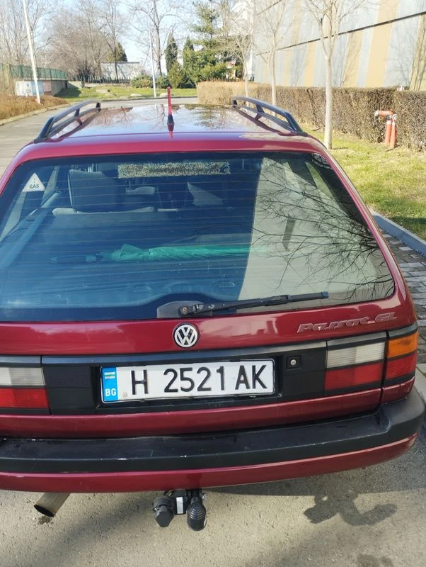 VW Passat комби, снимка 4 - Автомобили и джипове - 53155294