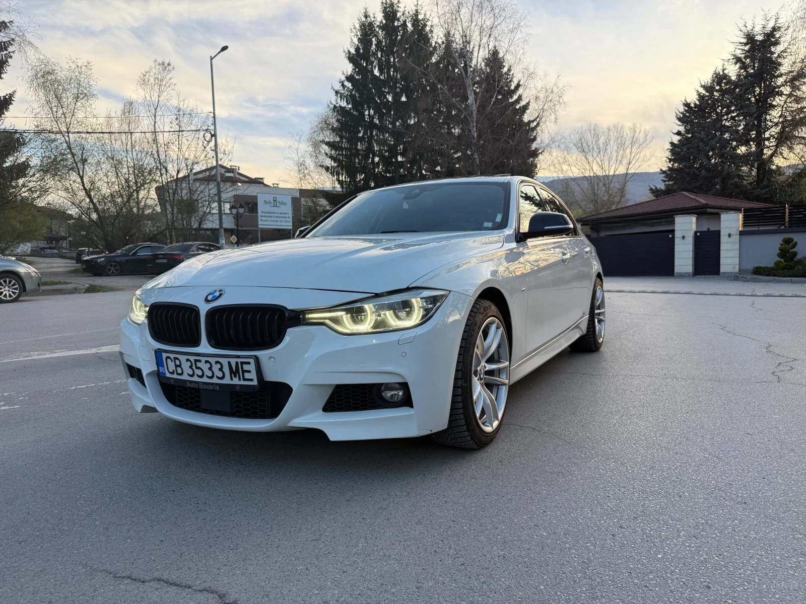 BMW 335 Xdrive/ M Package/ Сервизна история, снимка 1