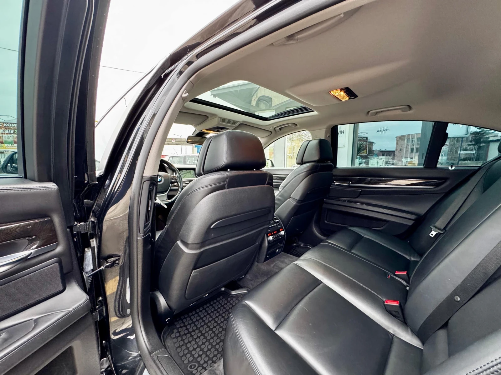BMW 750 7.50 D F01 Facelift FULL | Mobile.bg — изображение 11