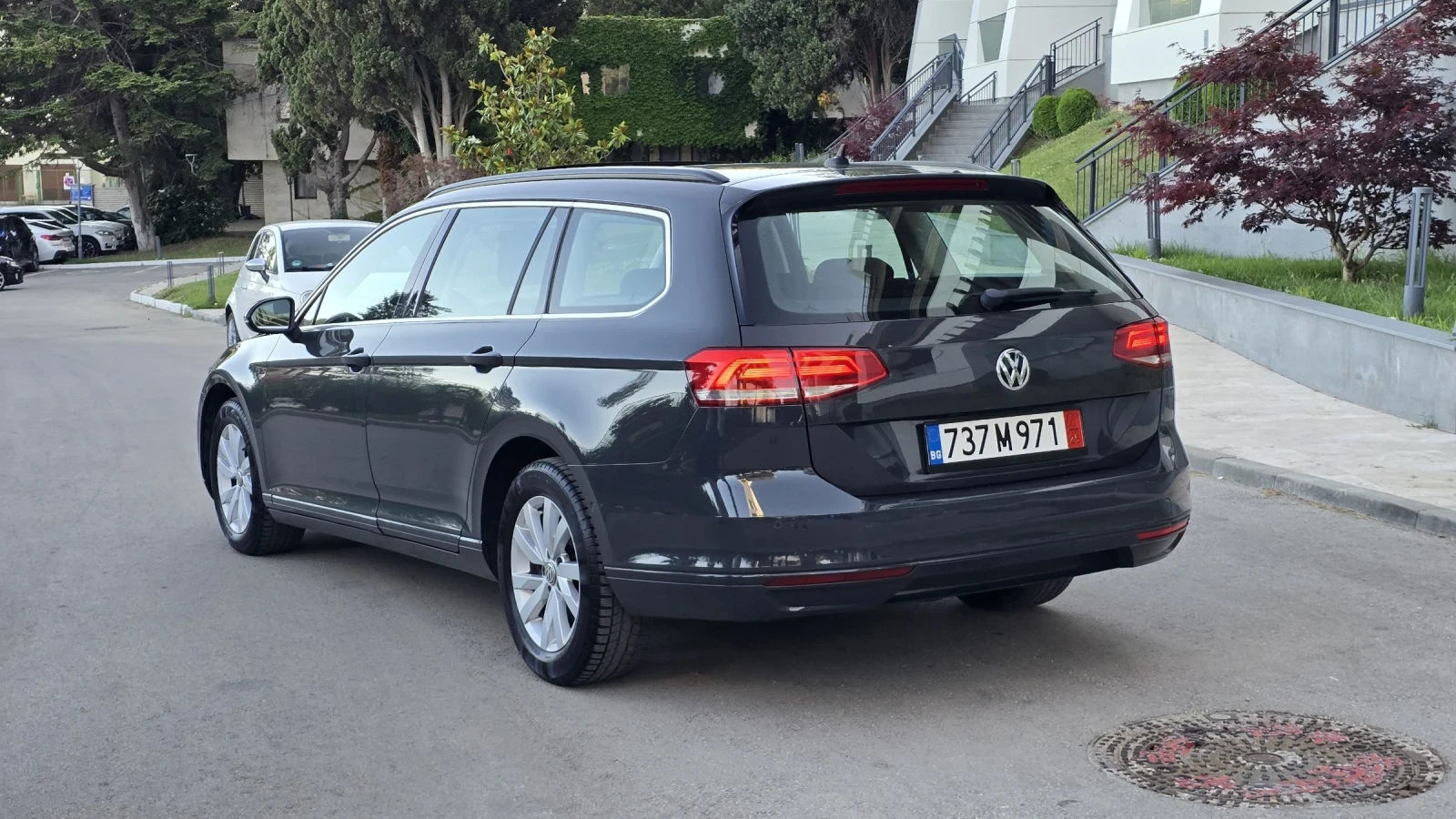 VW Passat 2.0TDI Distronic/Massage/Panorama  - изображение 3