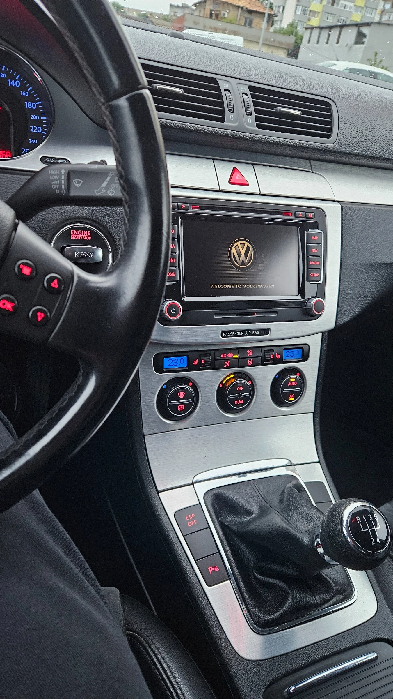 VW Passat | Mobile.bg   11