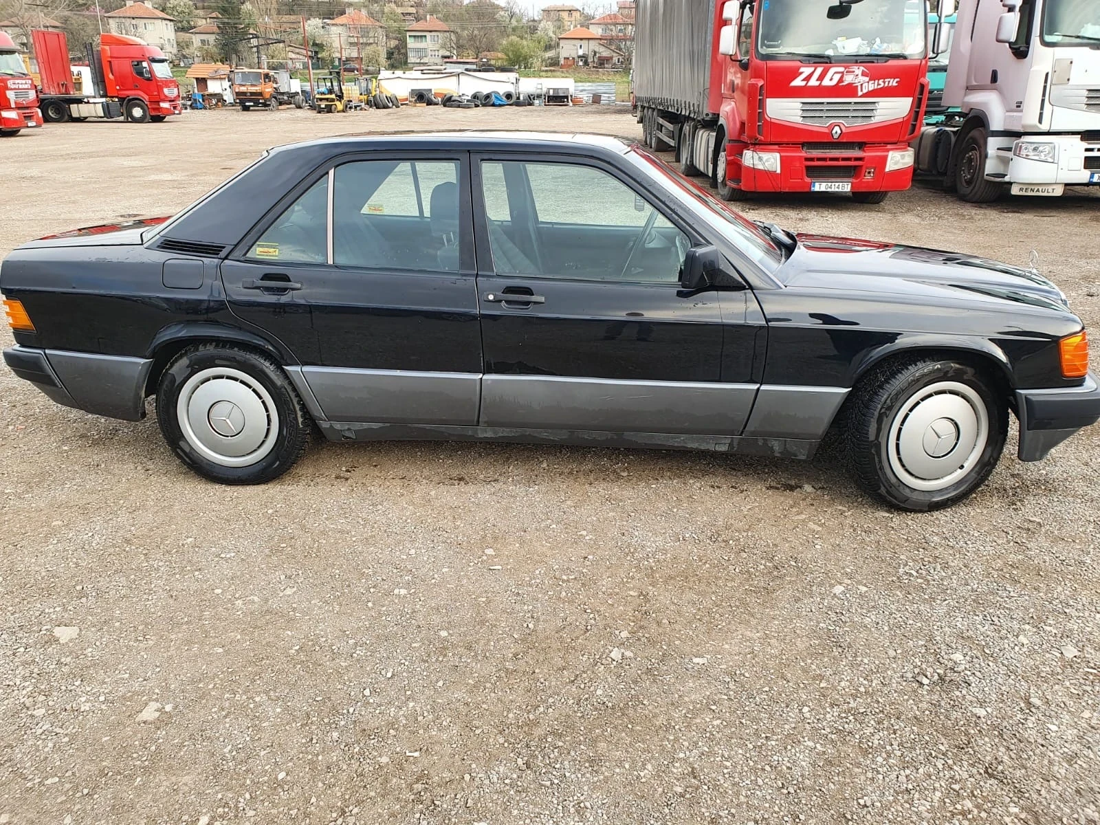 Mercedes-Benz 190  - изображение 3