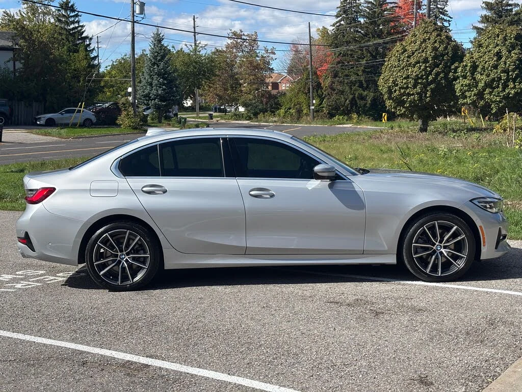 BMW 330 * xDrive* АвтоКредит* (Цена до БГ) - изображение 3