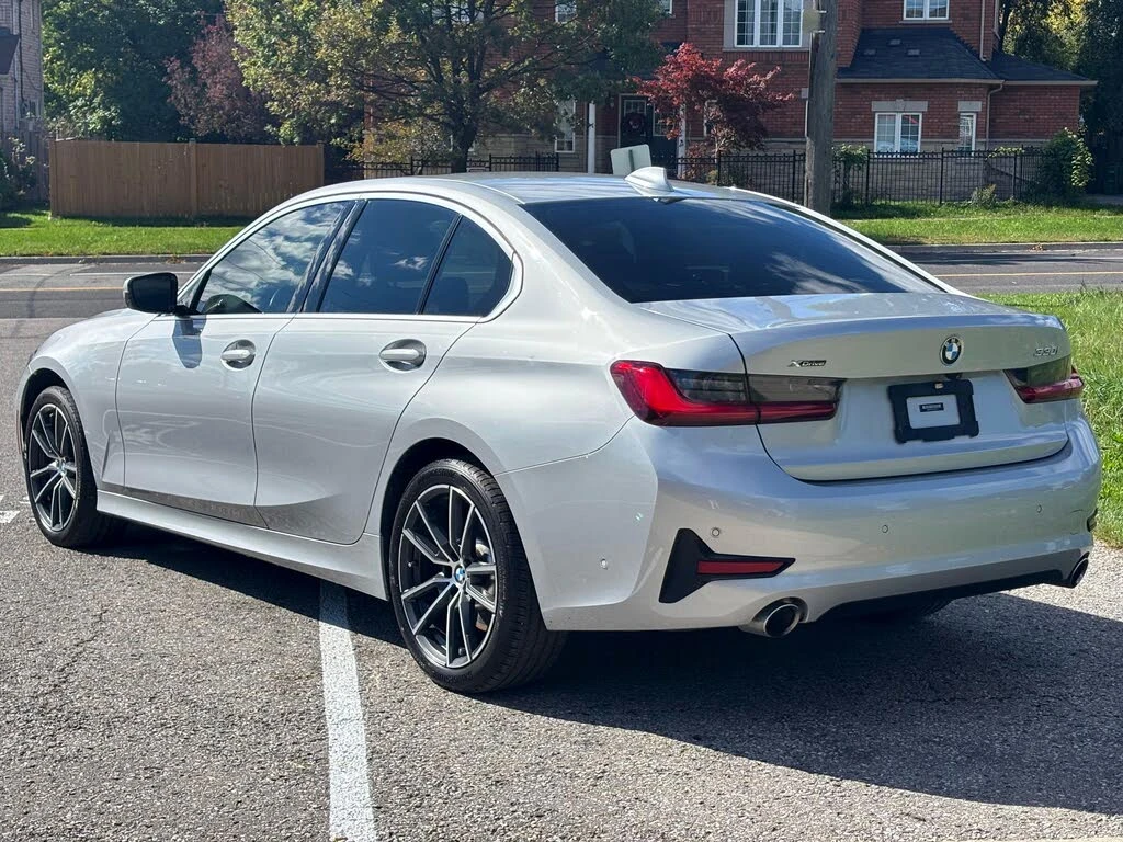 BMW 330 * xDrive* АвтоКредит* (Цена до БГ) - изображение 4