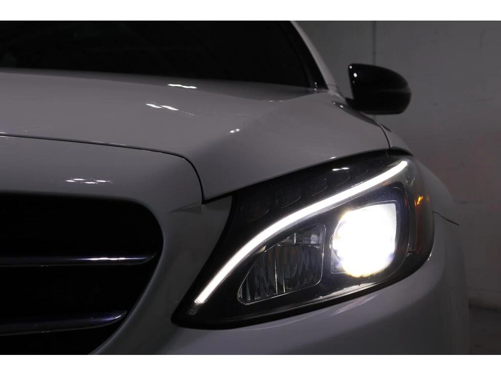 Mercedes-Benz C 300 * C300 4MATIC | ONE OWNER | CLEAN CARFAX * CARFAX  - изображение 10