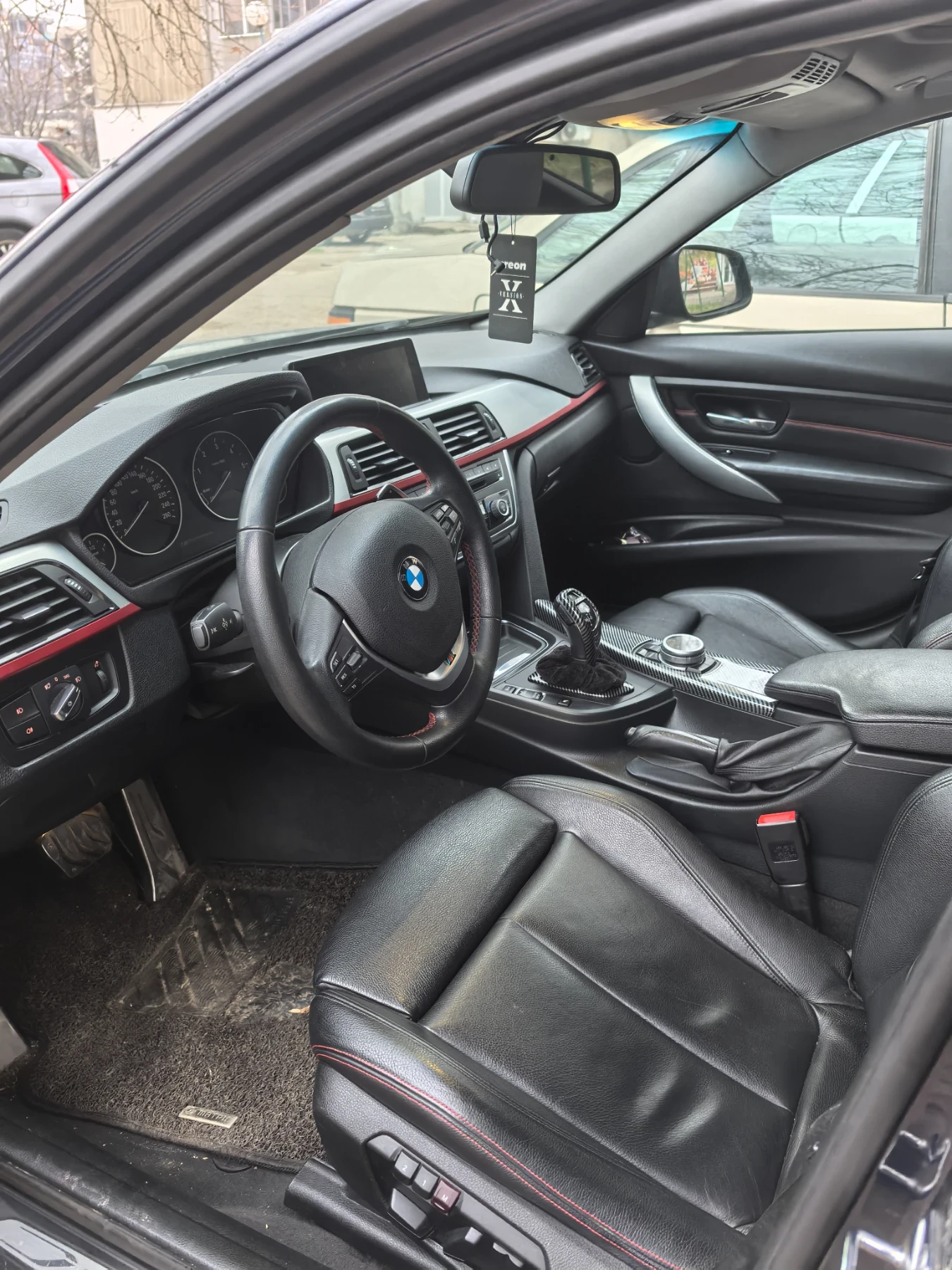 BMW 320 320D F30 - изображение 6