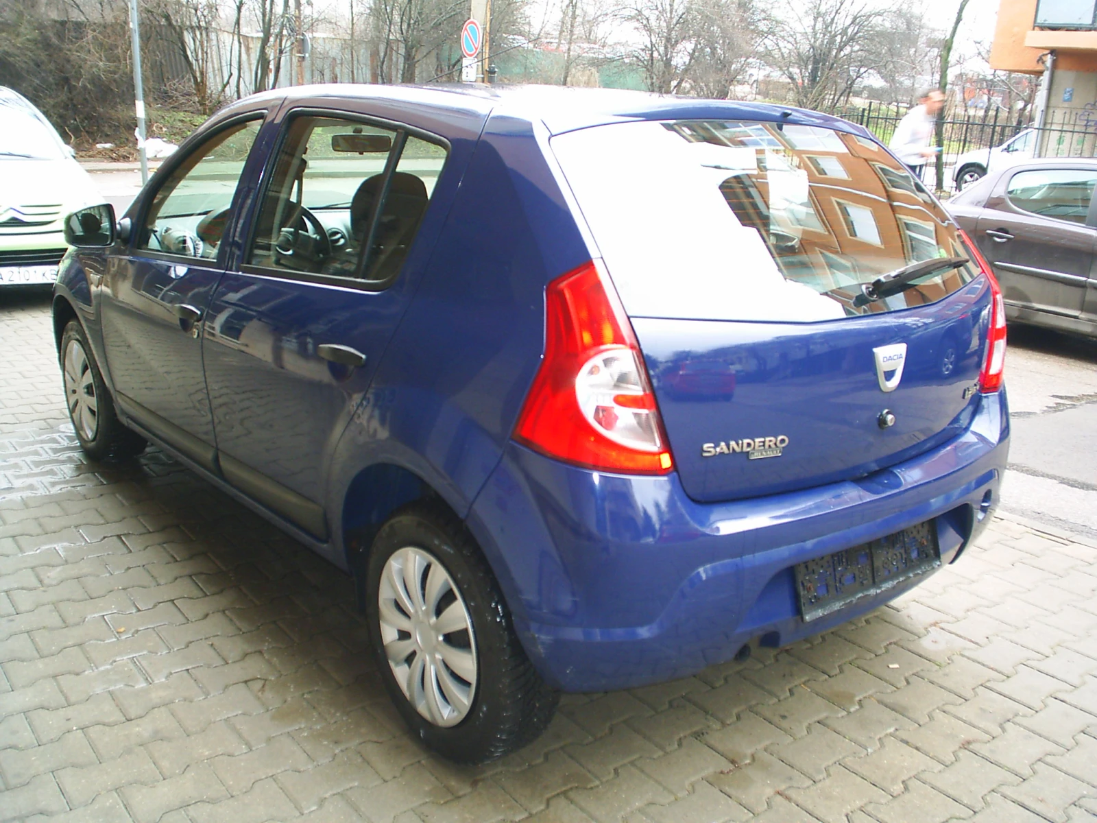 Dacia Sandero 1.2 16V 75k.c. | Mobile.bg � ����������� 6