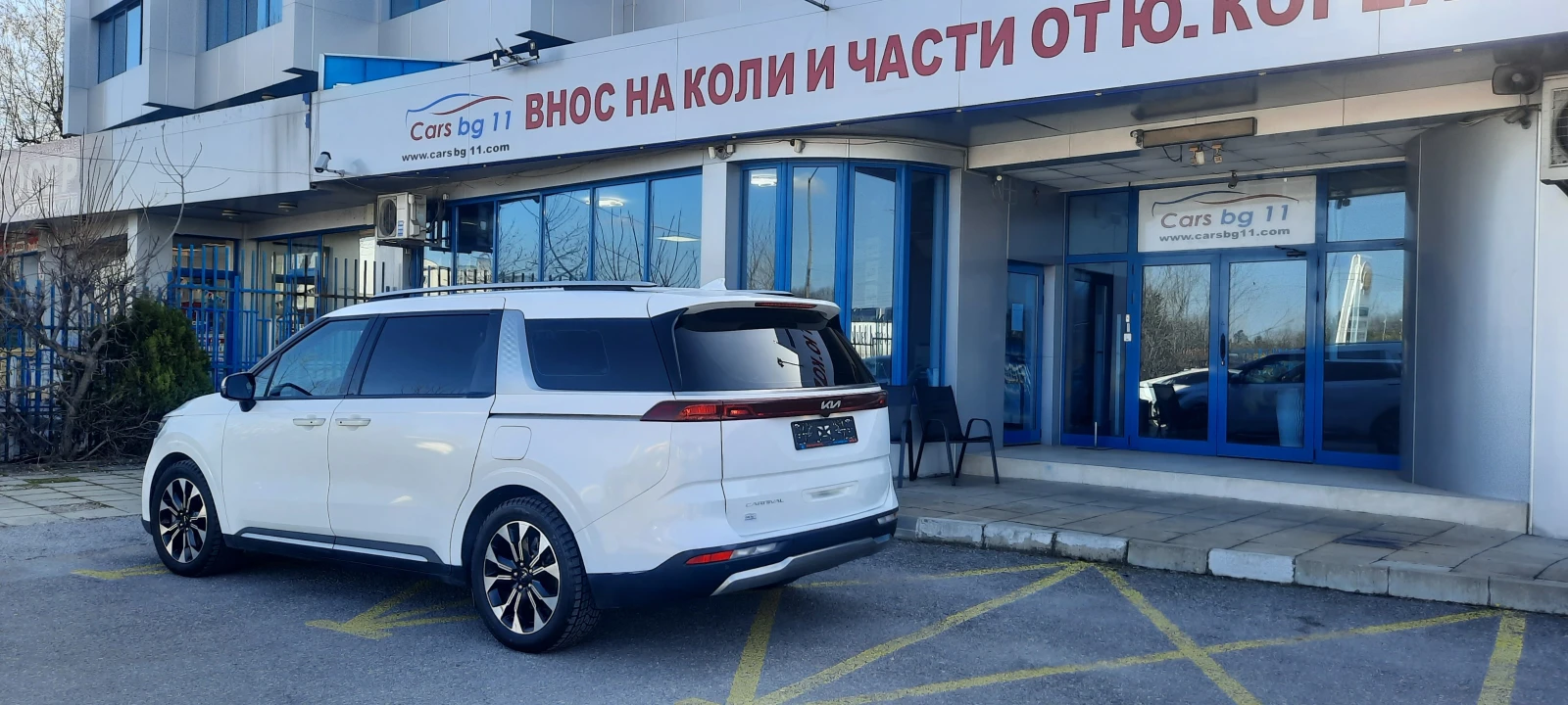 Kia Carnival 2.2 D , снимка 4 - Автомобили и джипове - 53823728