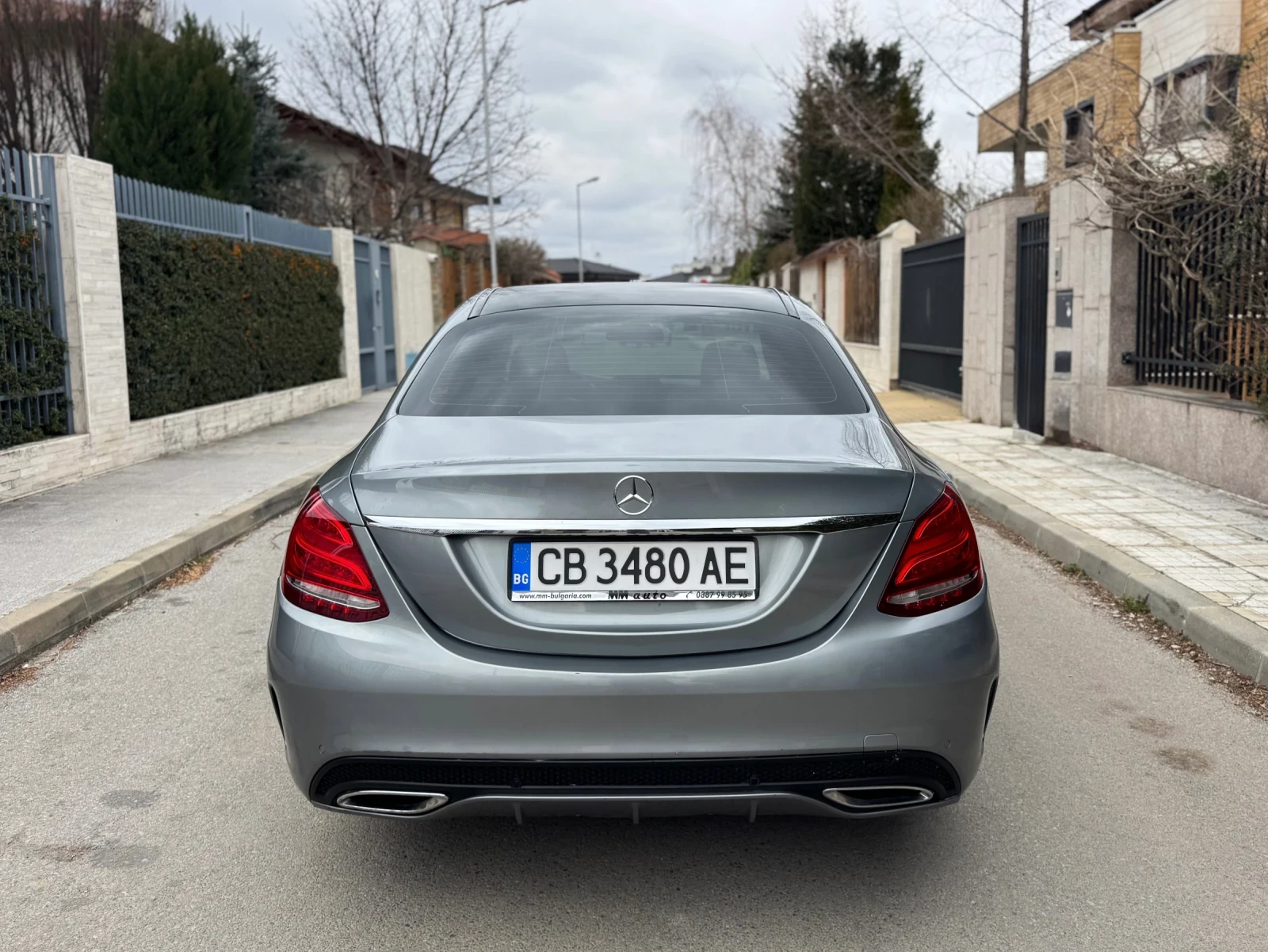 Mercedes-Benz C 220 AMG, снимка 4 - Автомобили и джипове - 53950460
