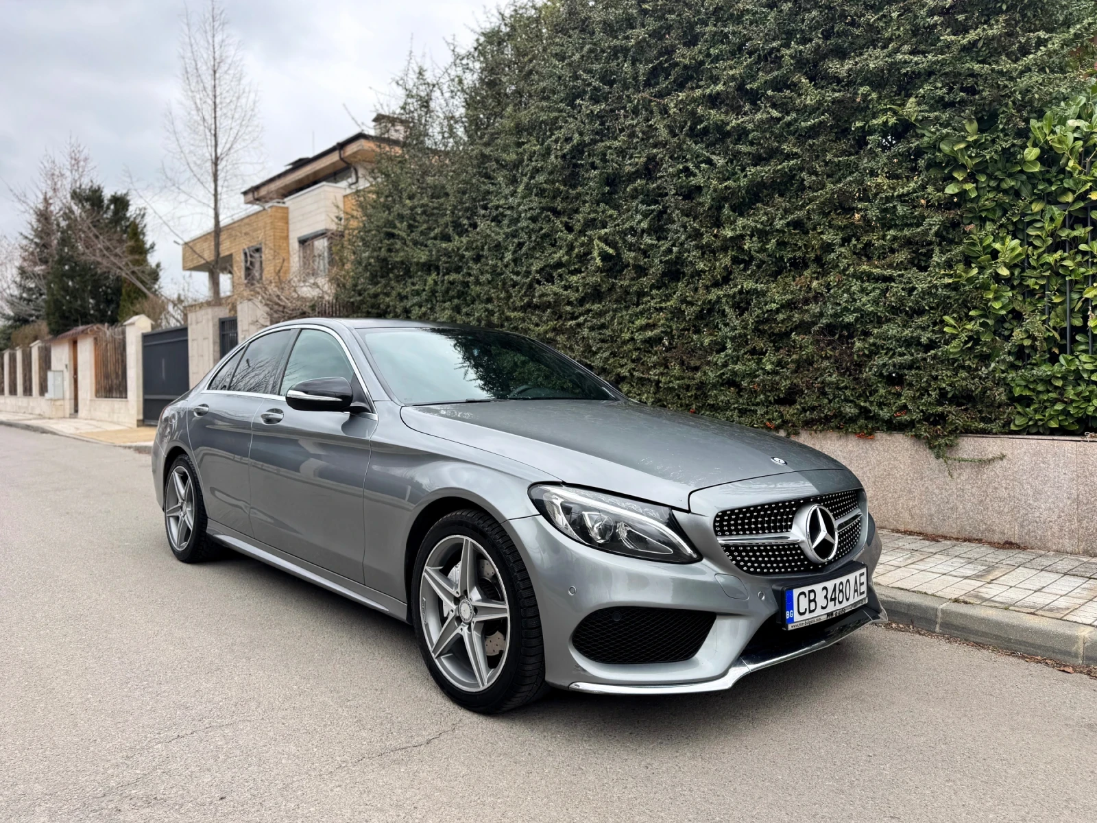 Mercedes-Benz C 220 AMG, снимка 7 - Автомобили и джипове - 53950460
