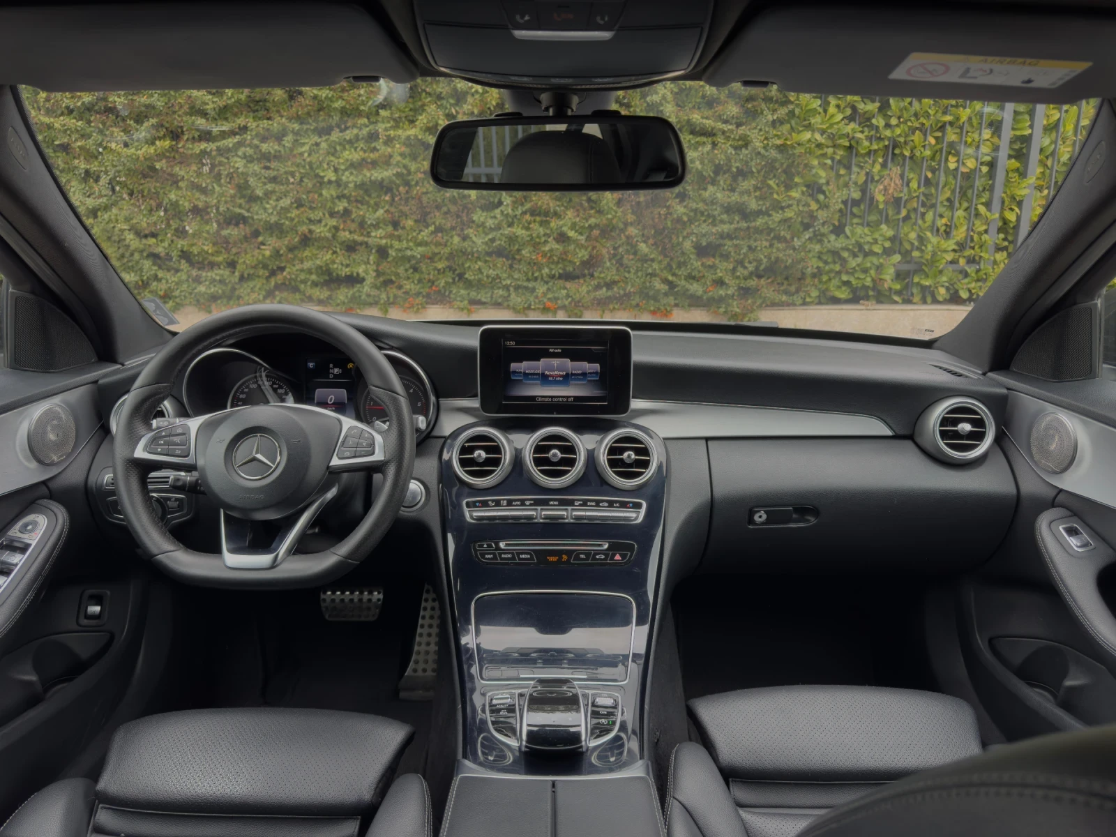 Mercedes-Benz C 220 AMG, снимка 10 - Автомобили и джипове - 53950460