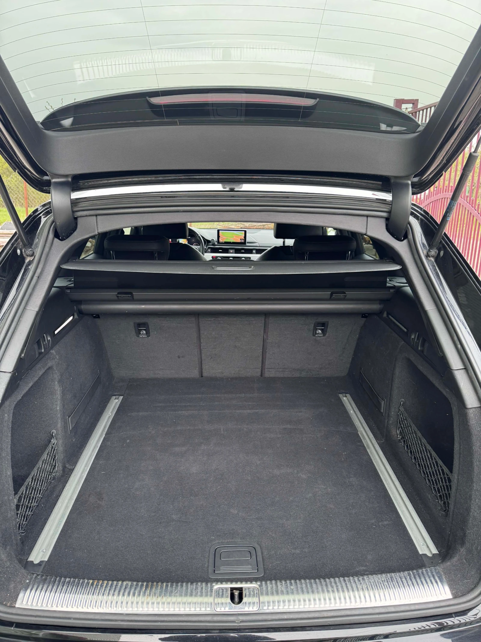 Audi A4 2.0tdi / QUATТRO / S-LINE / DIGITAL / DISTRONIC, снимка 17 - Автомобили и джипове - 54205293