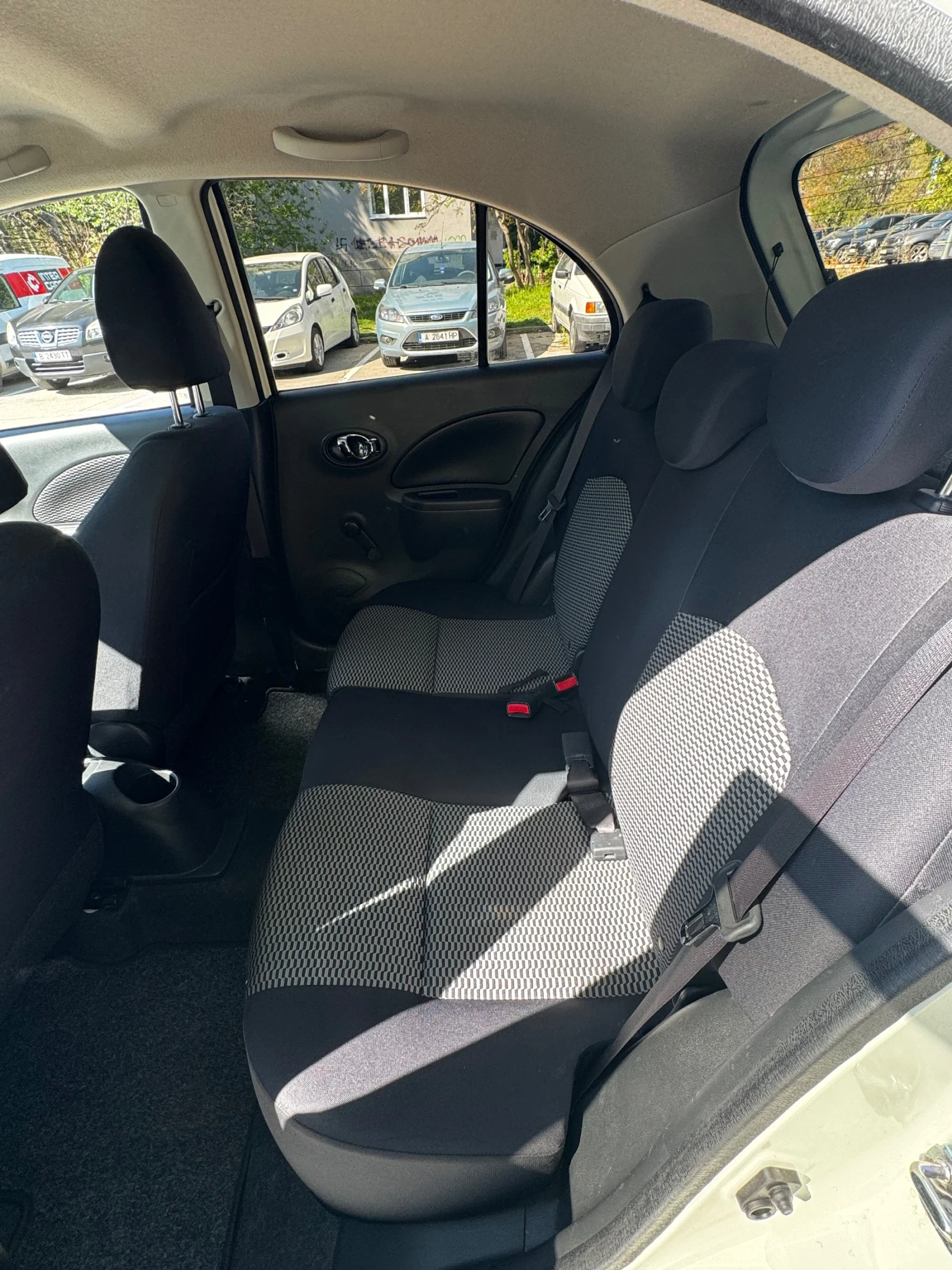 Nissan Micra 1.2, снимка 5 - Автомобили и джипове - 54310050