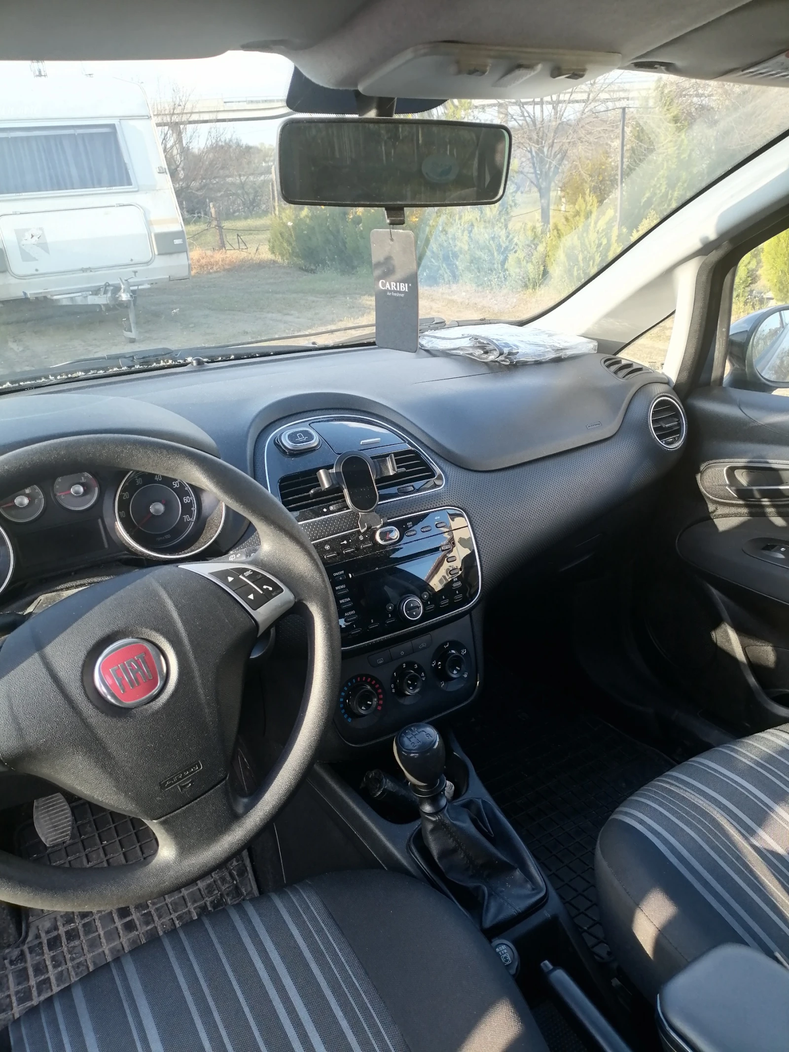 Fiat Punto, снимка 5 - Автомобили и джипове - 54370172