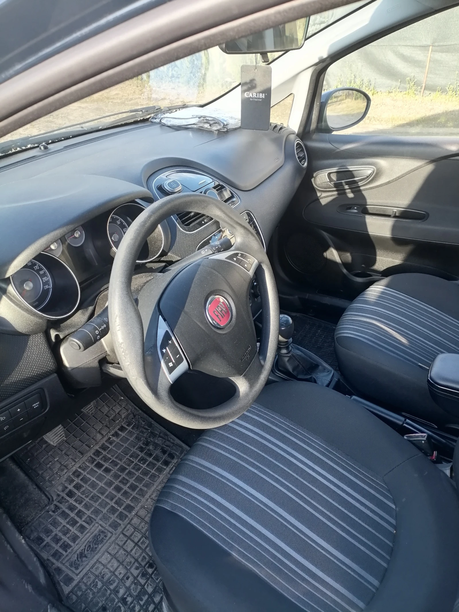 Fiat Punto, снимка 4 - Автомобили и джипове - 54370172