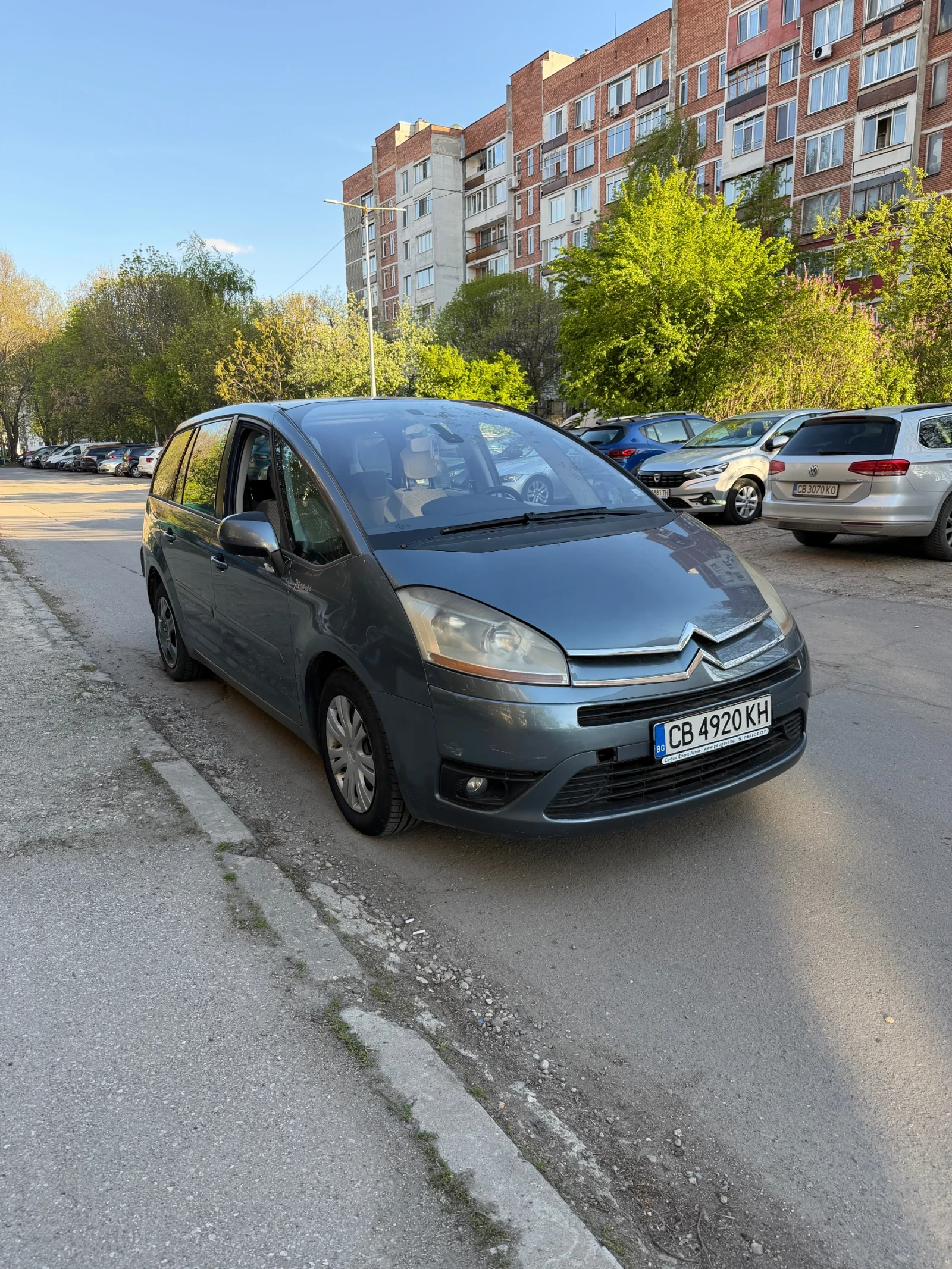 Citroen C4 Picasso, снимка 5 - Автомобили и джипове - 54400059