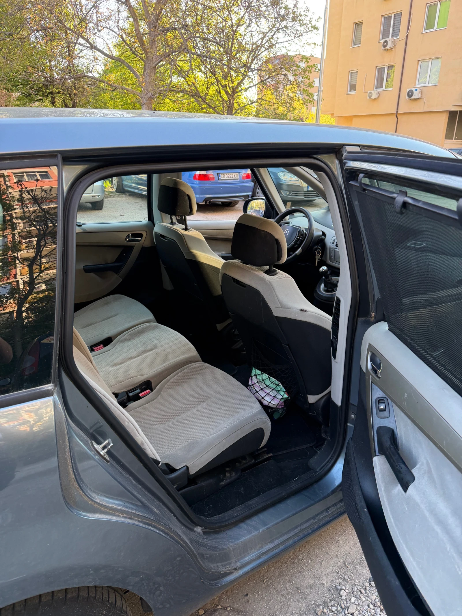 Citroen C4 Picasso, снимка 6 - Автомобили и джипове - 54400059