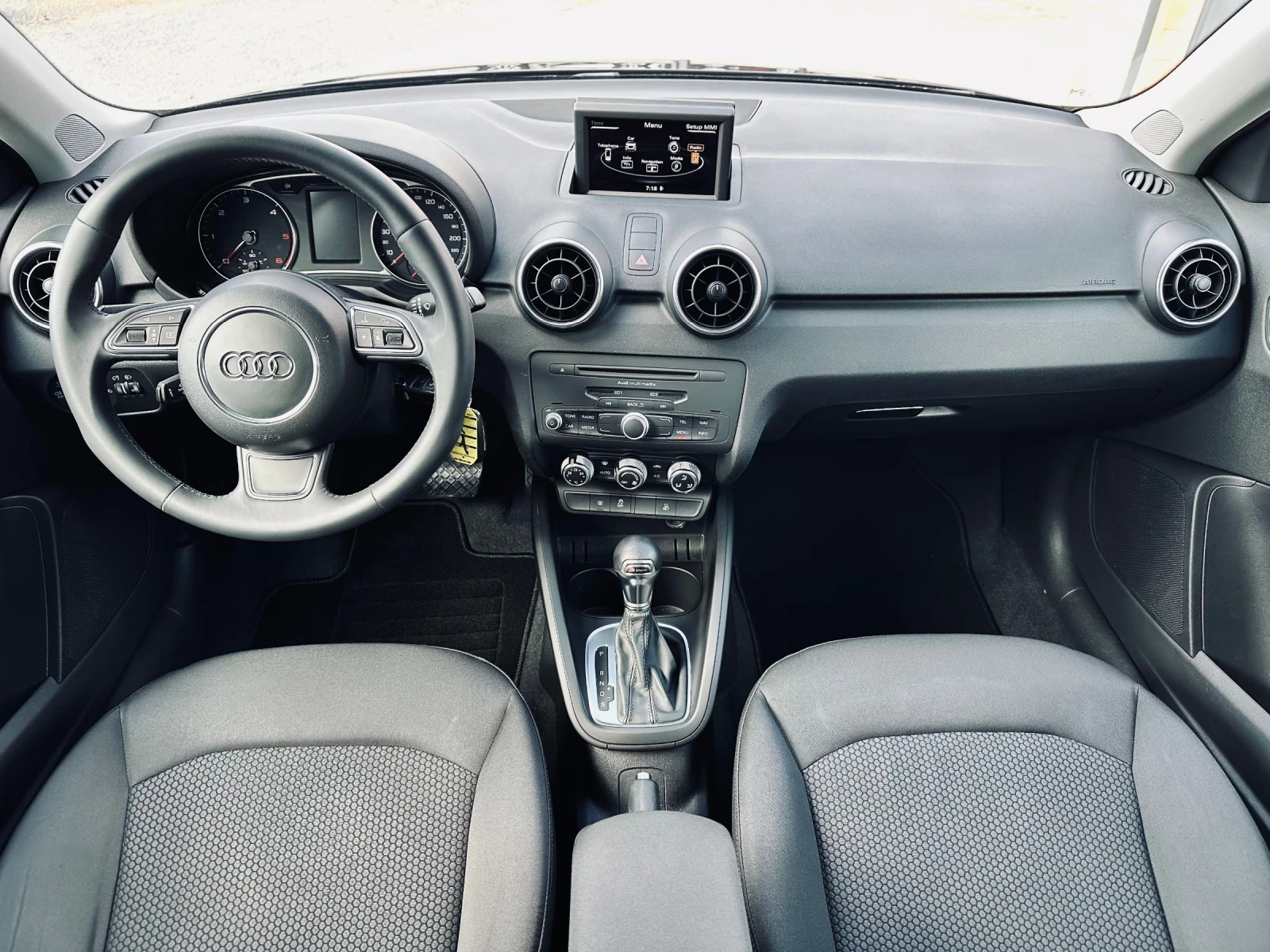 Audi A1 1.6TDI/S-line/Navi/��������� | Mobile.bg � ����������� 12