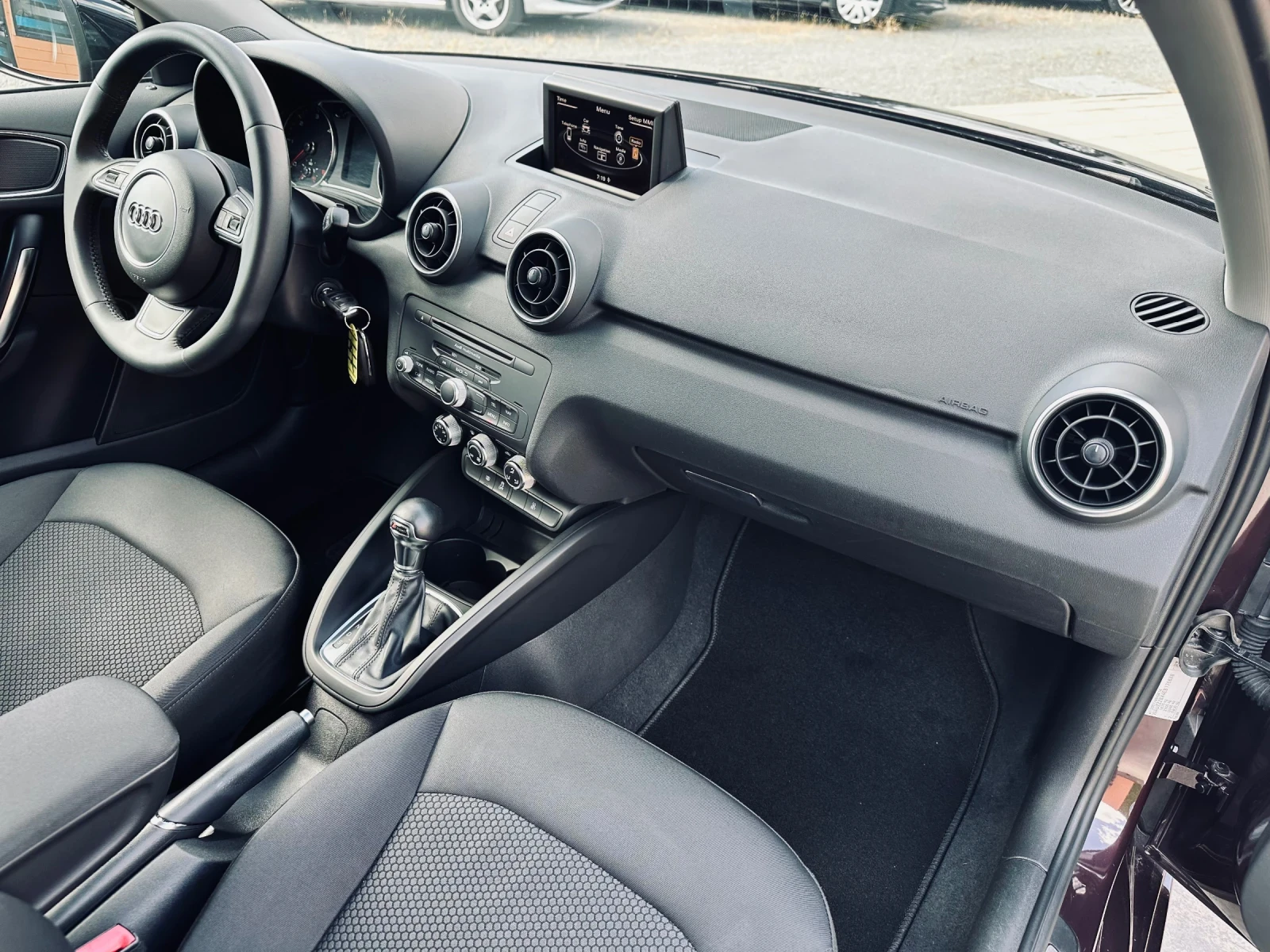 Audi A1 1.6TDI/S-line/Navi/��������� | Mobile.bg � ����������� 15