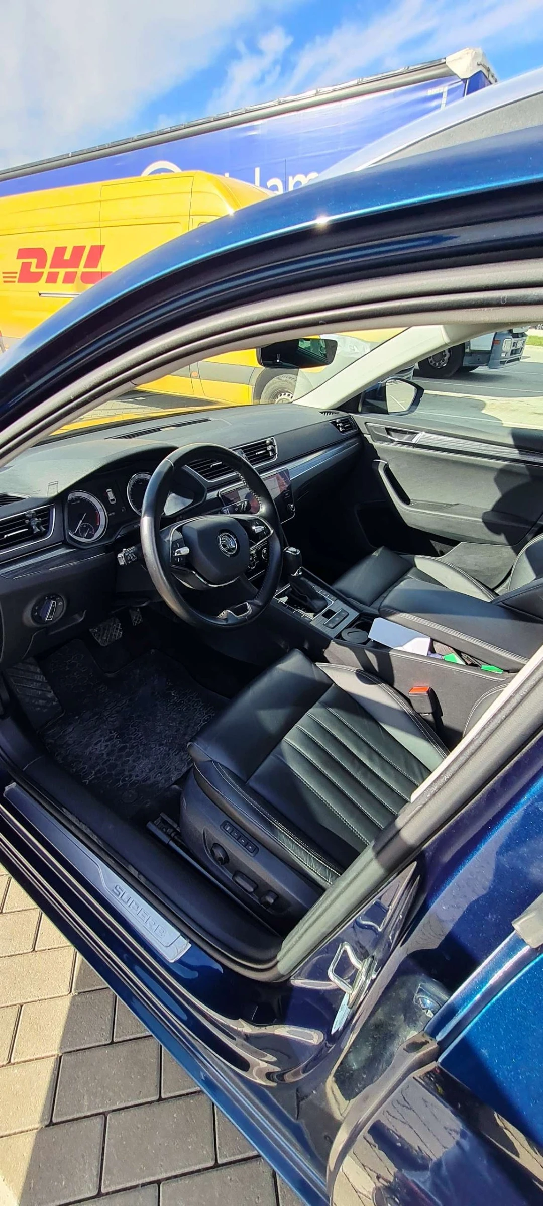 Skoda Superb Edition, снимка 9 - Автомобили и джипове - 55187467