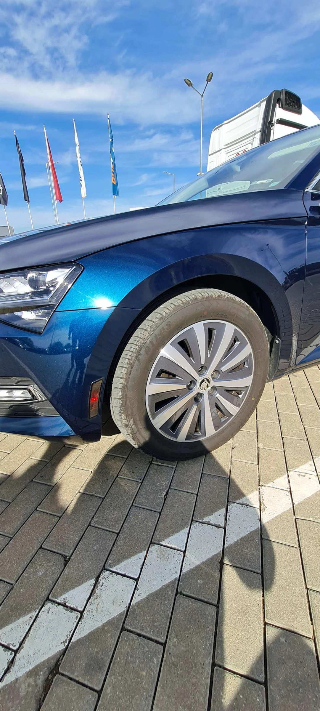 Skoda Superb Edition, снимка 2 - Автомобили и джипове - 55187467