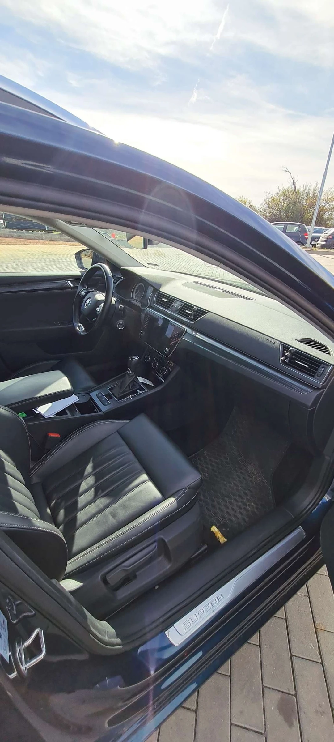 Skoda Superb Edition, снимка 8 - Автомобили и джипове - 55187467