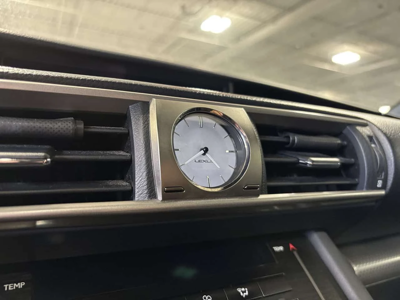 Lexus IS F SPORT| V6| ����| BACKUPCAM| PANORAMA| SAFETECH | Mobile.bg � ����������� 12