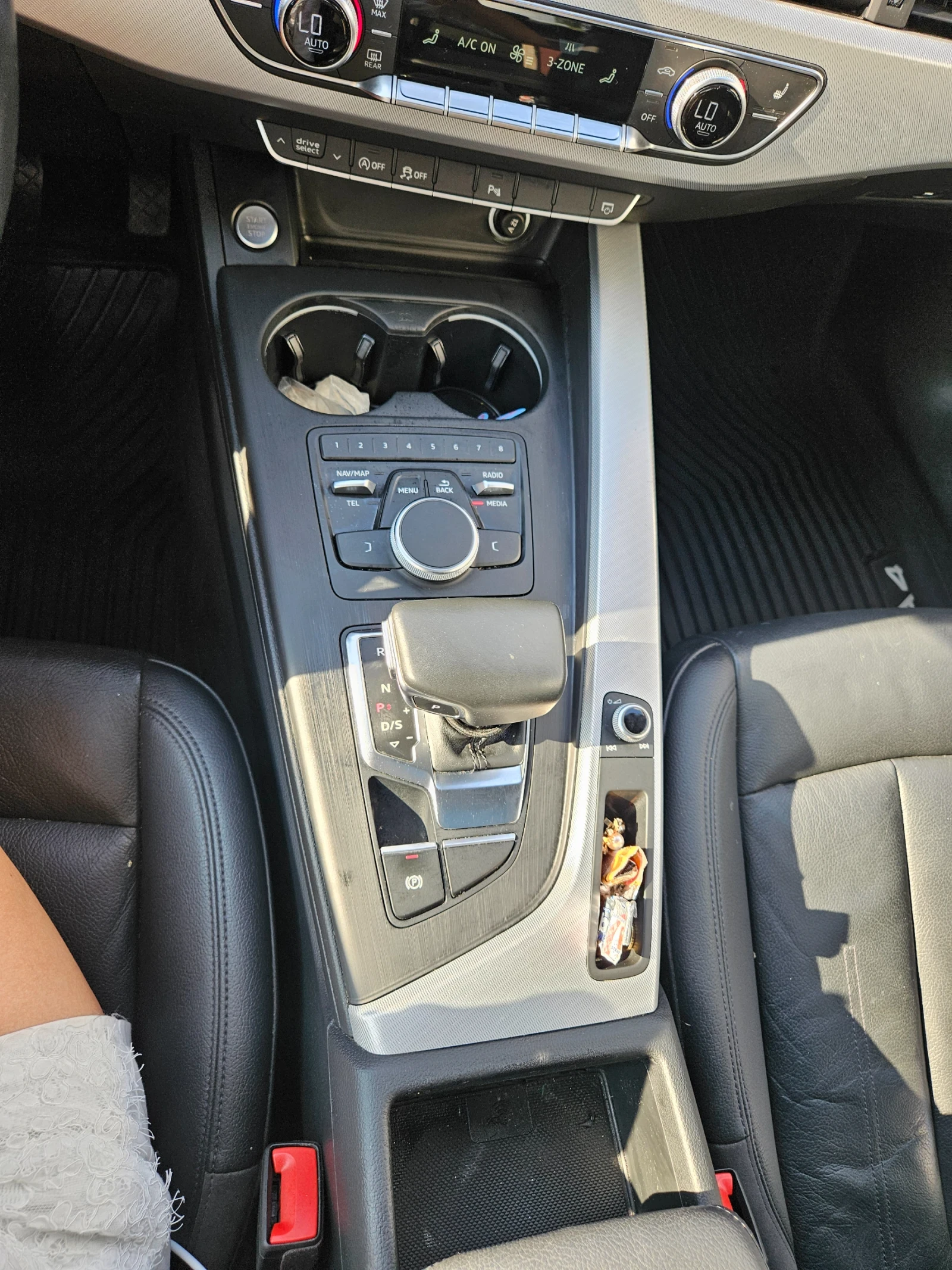 Audi A4 S Line Ultra Premium, снимка 7 - Автомобили и джипове - 55524269