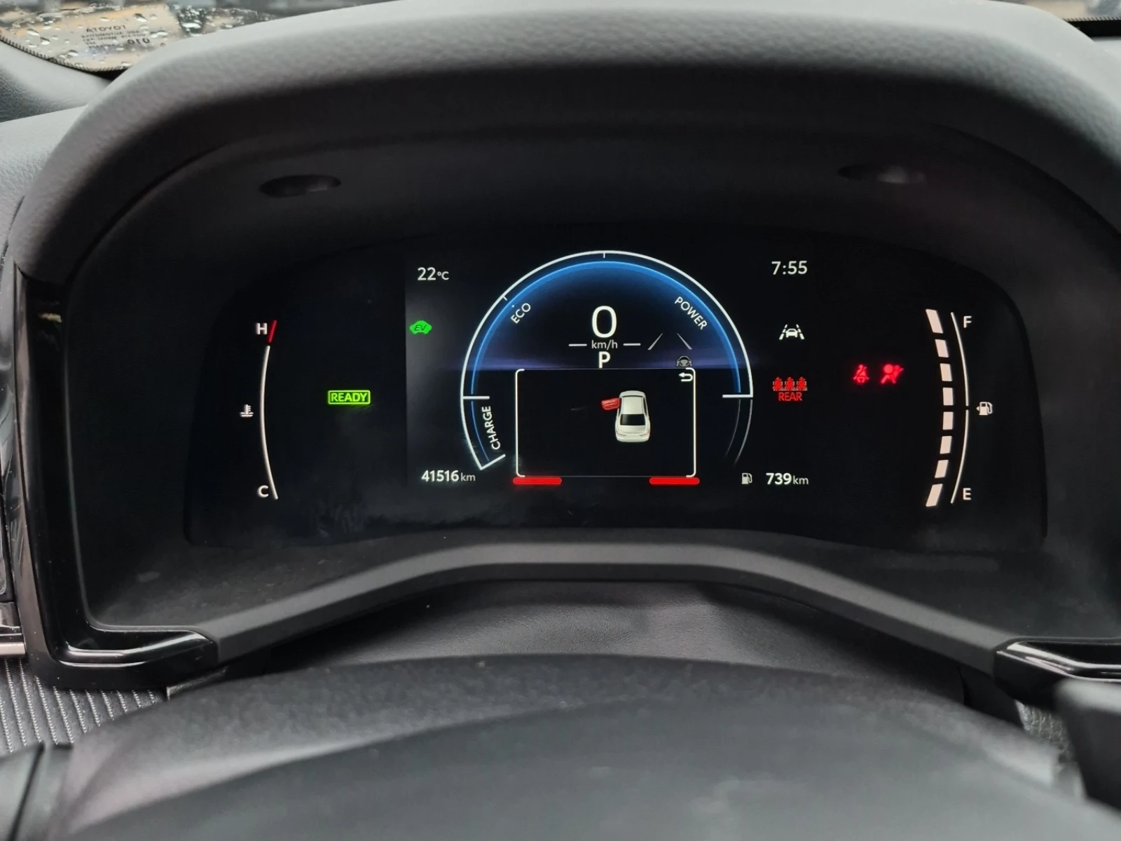 Toyota Camry SE UPGRADE / АвтоКредит, снимка 9 - Автомобили и джипове - 55944295